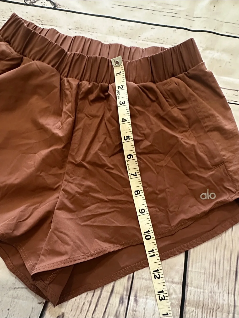 ALO Yoga rose brown High-Rise Athletic Shorts
